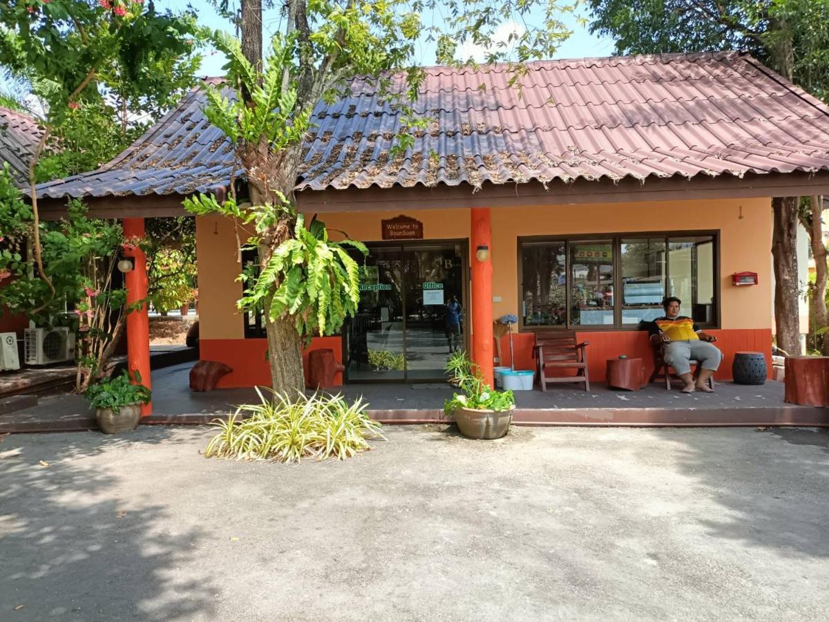 Baan Suan Villas Resort Ban Suan  Exterior foto